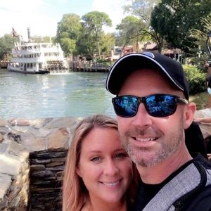 Meet your Posher, Jarlath